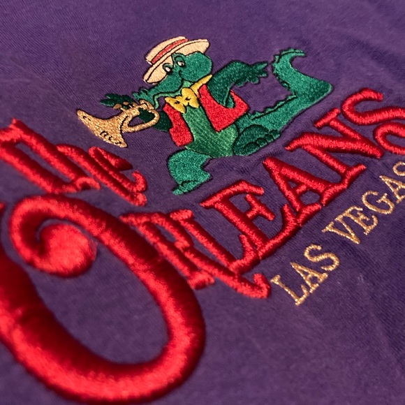 Vintage 90s The Orleans purple crocodile jazz beefy Hanes tshirt mens size large - Picture 4 of 6